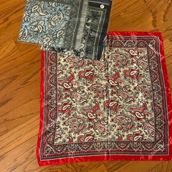 Set of three 24” X24” scarves. Navy blue, gray and red - Picture 1 of 5